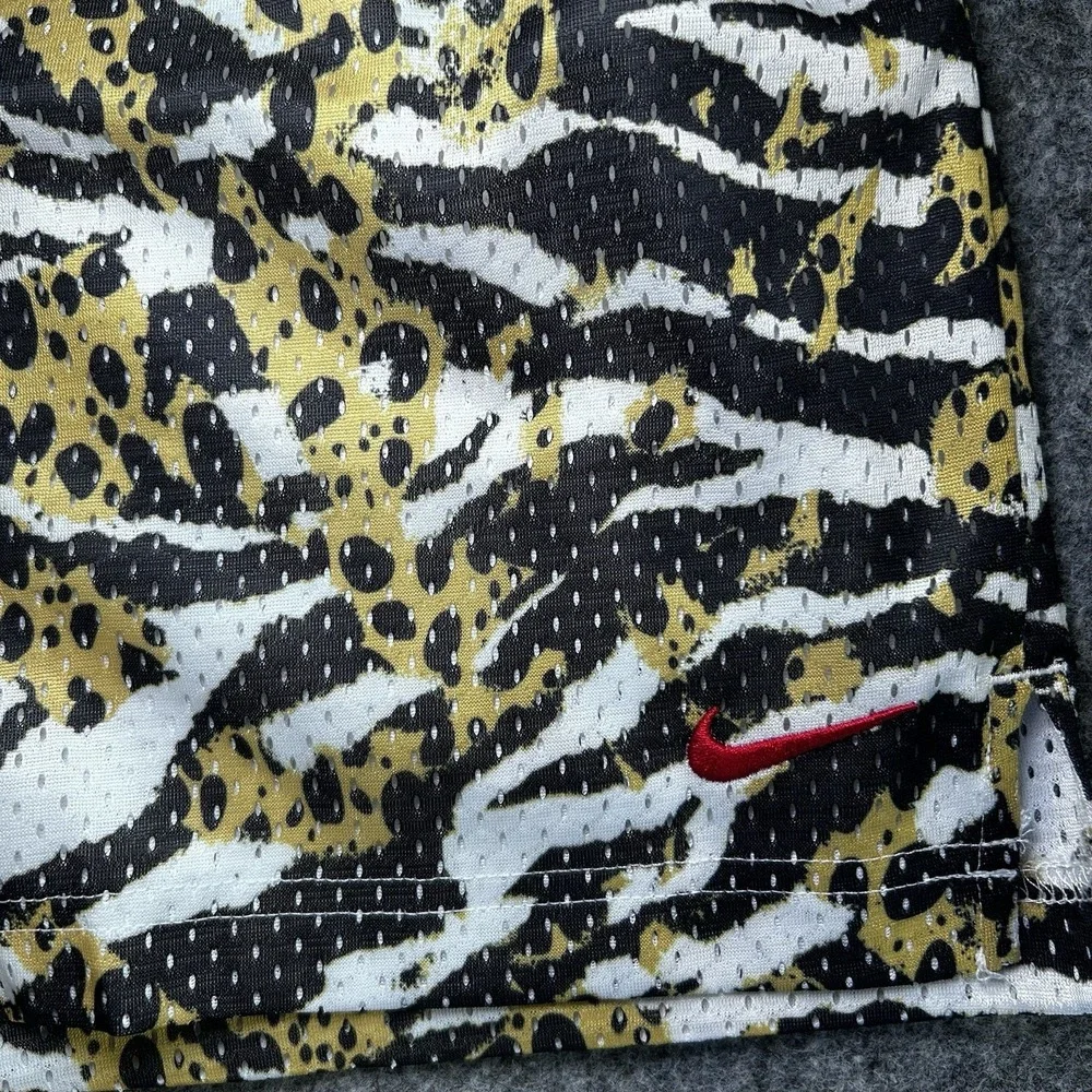 NIKE‎ PRACTICE MESH DRI-FIT MEN'S SHORTS ANIMAL PRINT HV6933-100 SIZE SMALL NWT